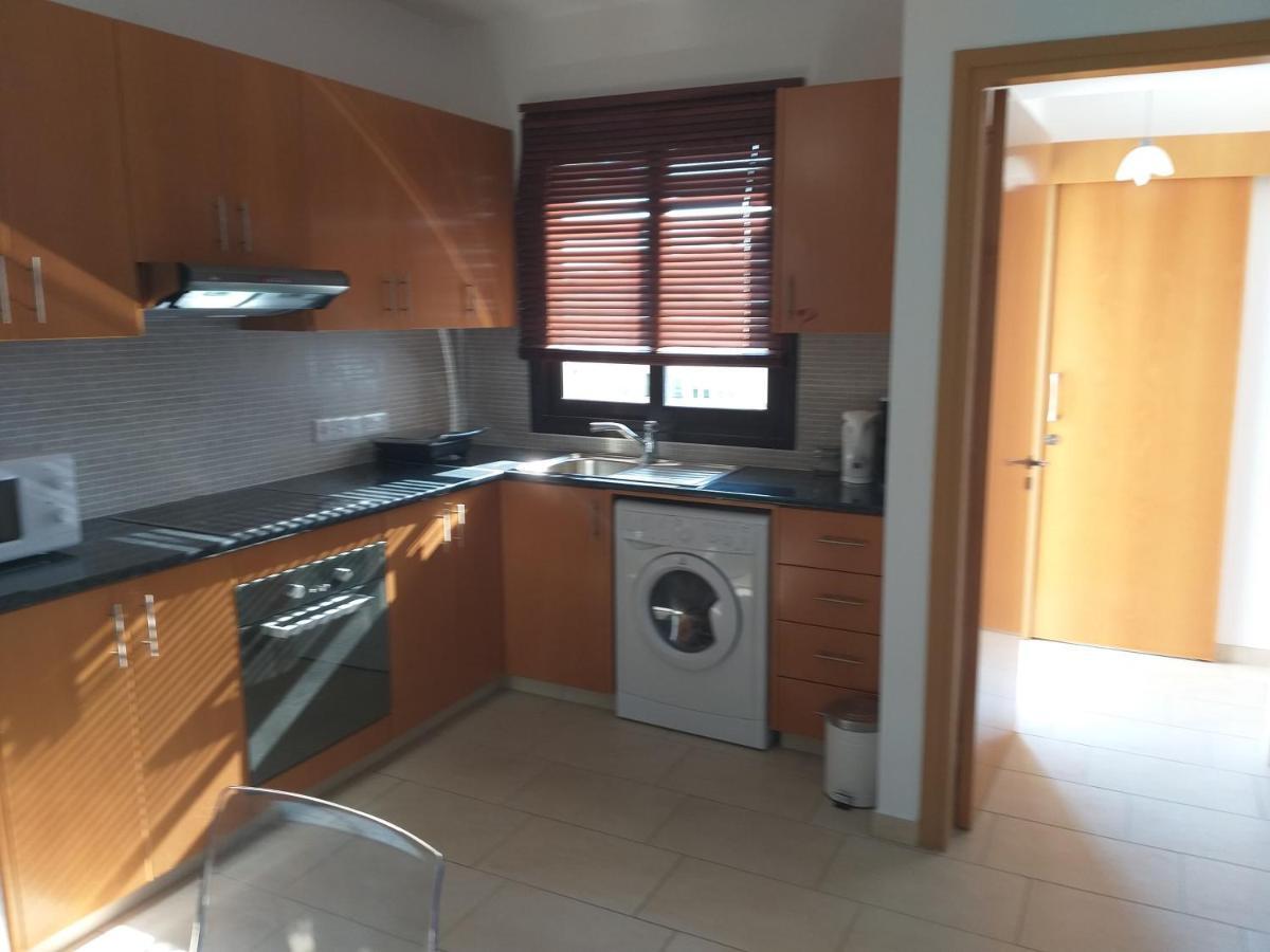 Horizon Luxury Apartment 4 Larnaka Exterior foto