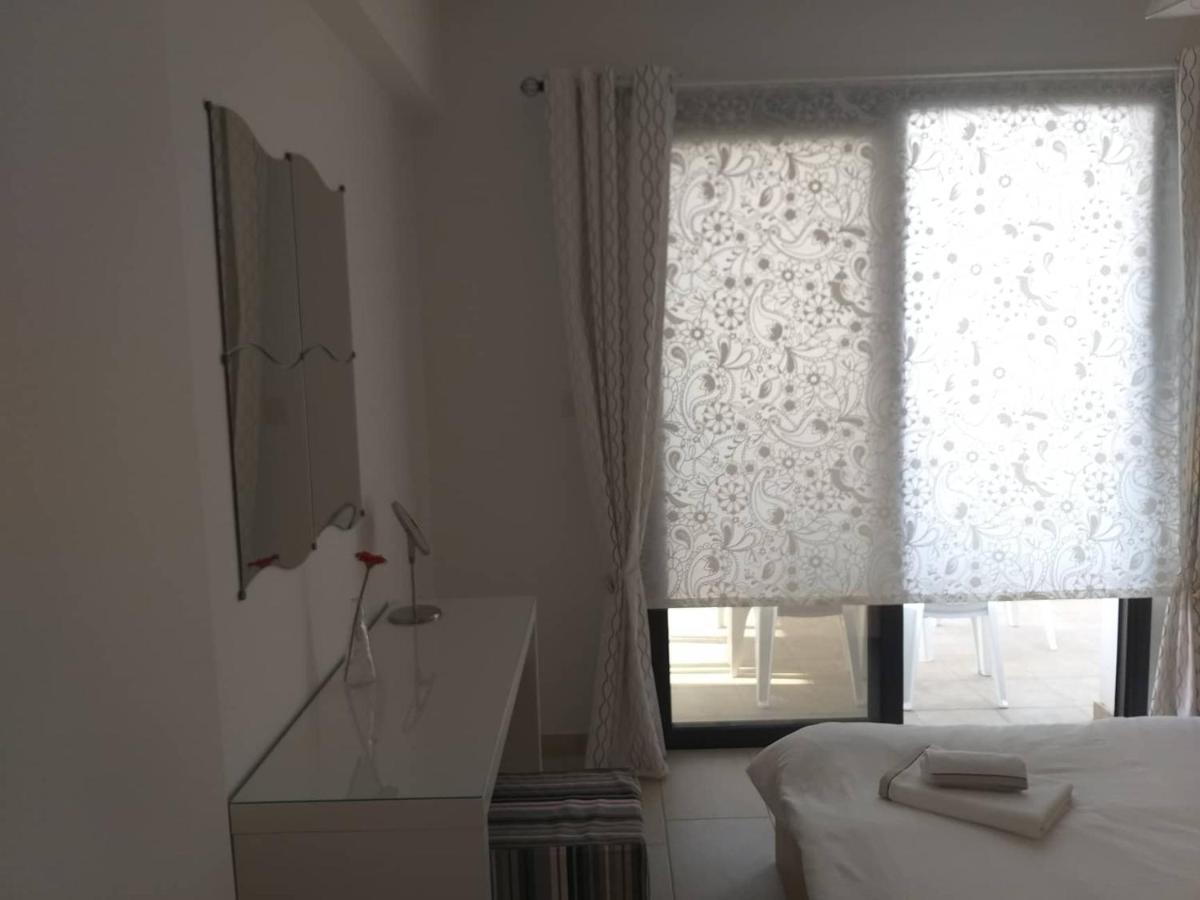 Horizon Luxury Apartment 4 Larnaka Exterior foto
