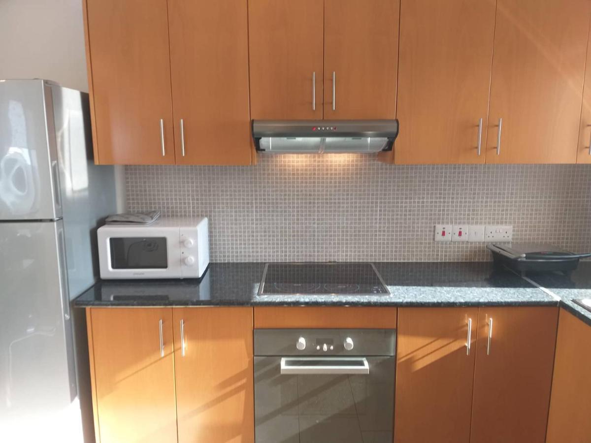 Horizon Luxury Apartment 4 Larnaka Exterior foto