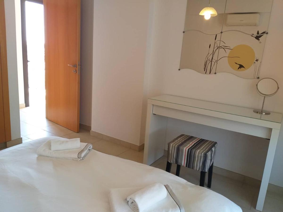 Horizon Luxury Apartment 4 Larnaka Exterior foto