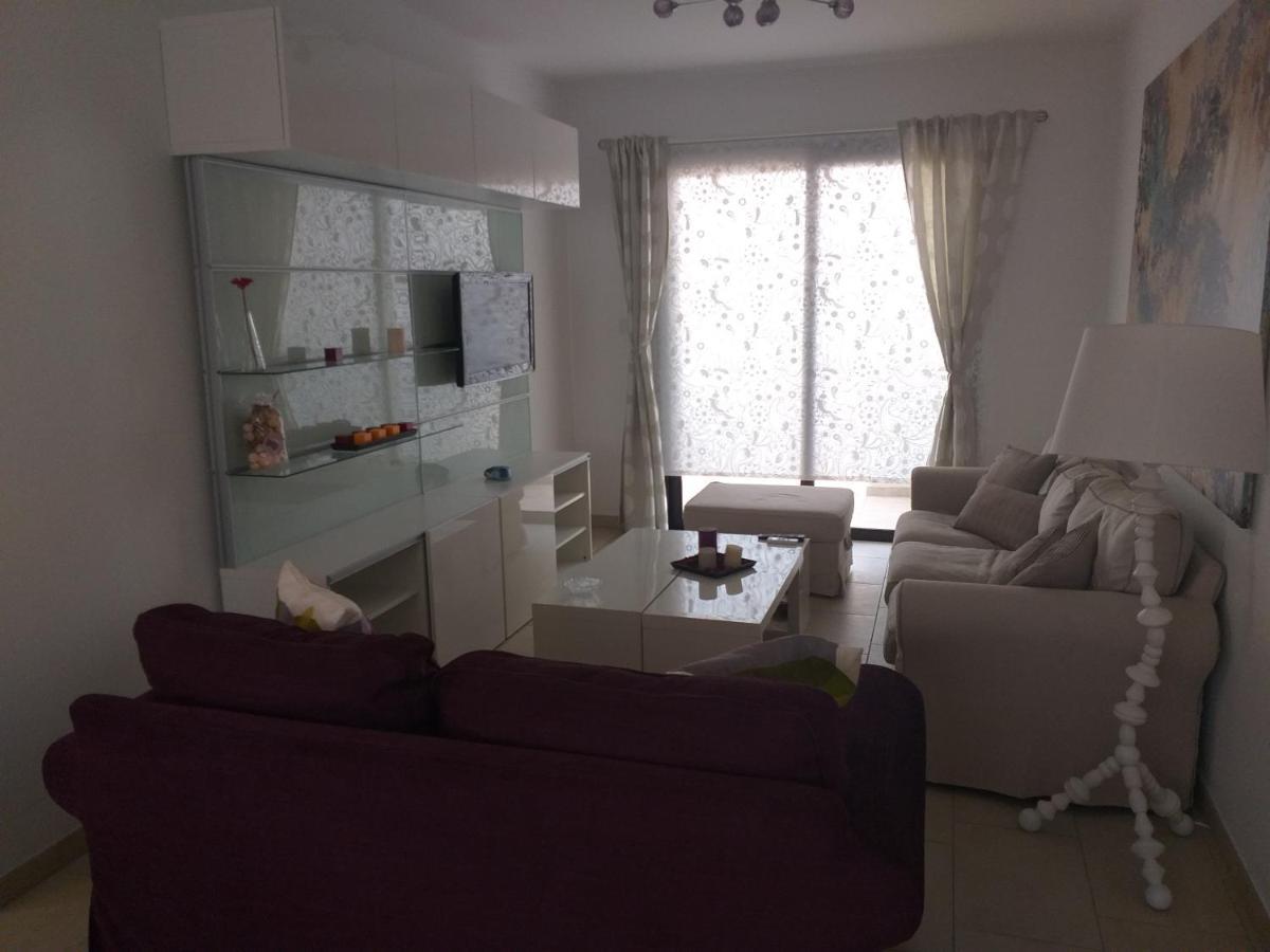 Horizon Luxury Apartment 4 Larnaka Exterior foto