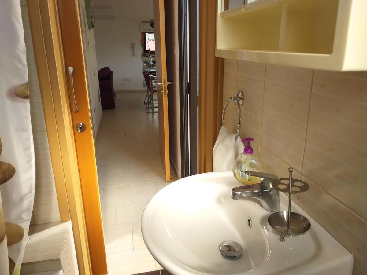 Horizon Luxury Apartment 4 Larnaka Exterior foto
