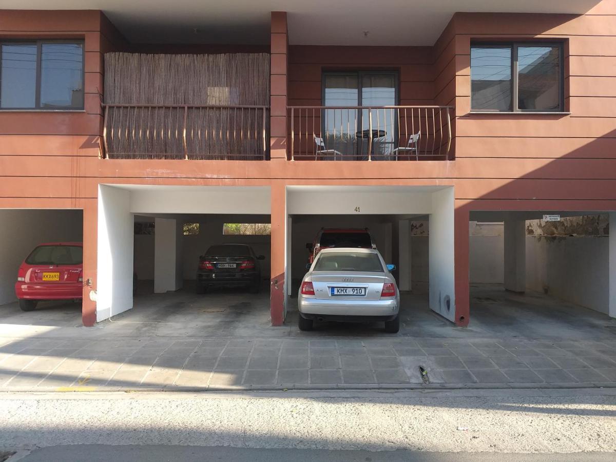 Horizon Luxury Apartment 4 Larnaka Exterior foto