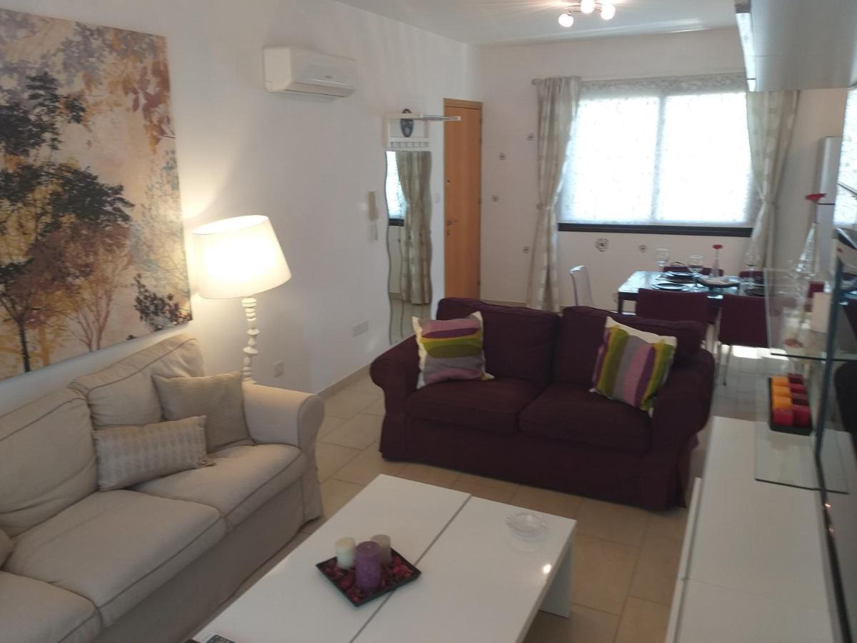 Horizon Luxury Apartment 4 Larnaka Exterior foto